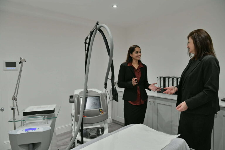31.01.20 - Sunbury-on-Thames, UK.
Barclays business relationship director Wendy Stevens with Dr Saba Khan at the launch of new business premises for The Practice Beauty Clinic in Sunbury-on-Thames.
Photo: Professional Images/@ProfImages